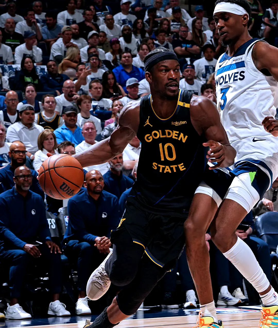 星空-巴特勒重要时刻锐不可当，FPX带队取胜！再创辉煌时刻-星空