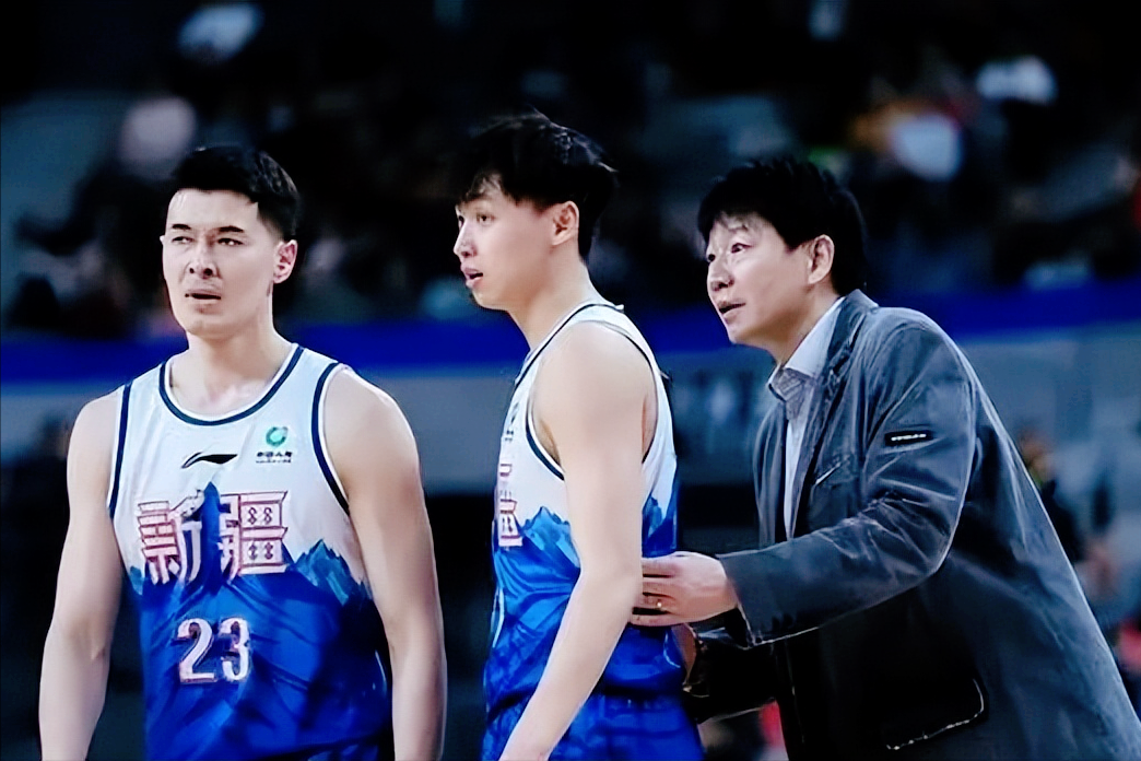星空体育官方网站-浙江稠州发布备战花絮，窗口期绝杀压哨，CBA季后赛任务艰巨，阵容厚度经受考验-星空体育官方网站