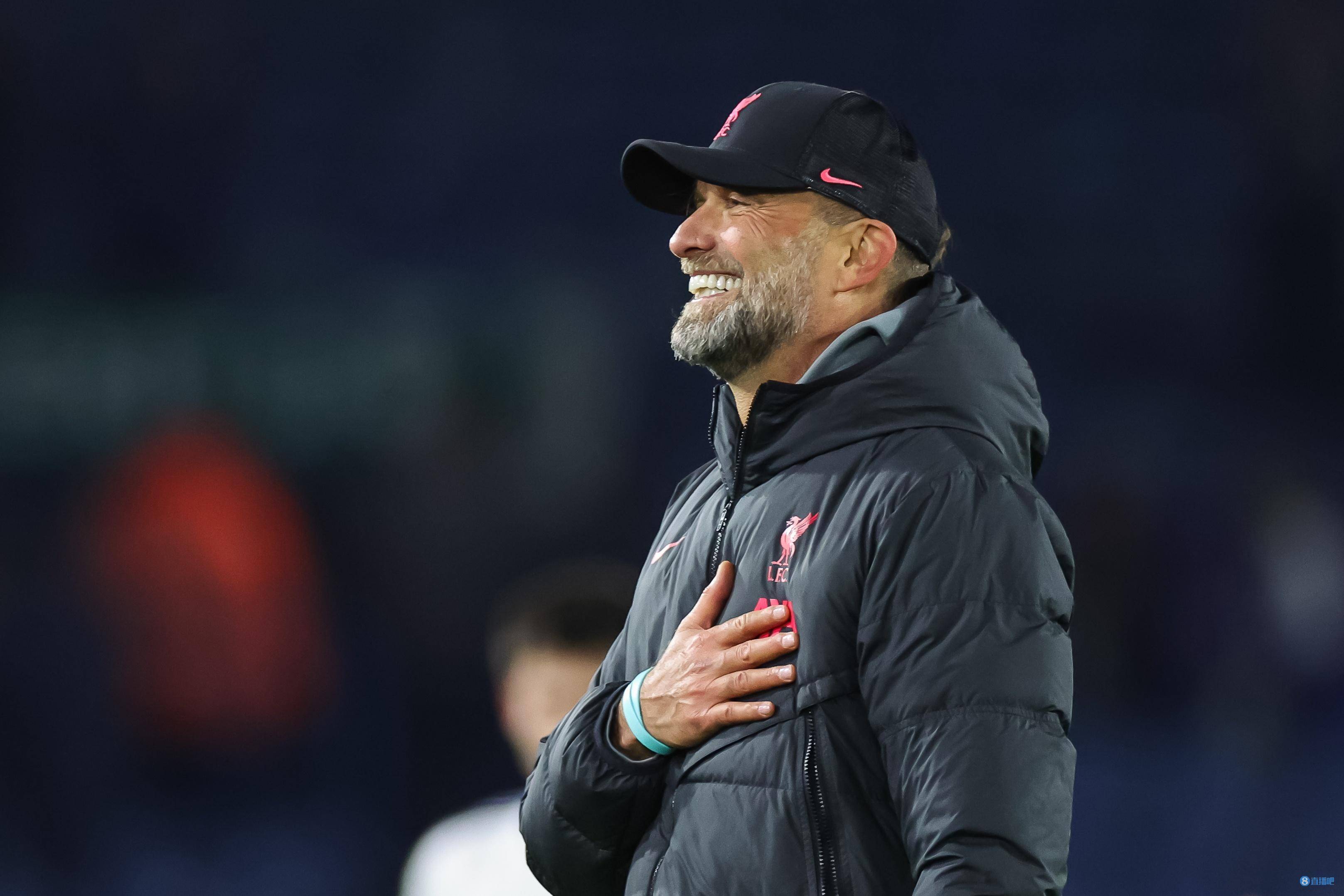 星空体育官方网站-关于欧联倒计时，新疆广汇窗口期止住颓势，细节引发关注，态度坚定，年轻球员得到机会的信息-星空体育官方网站